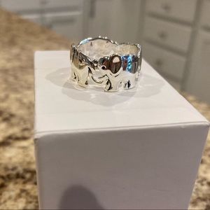 Elephant ring.